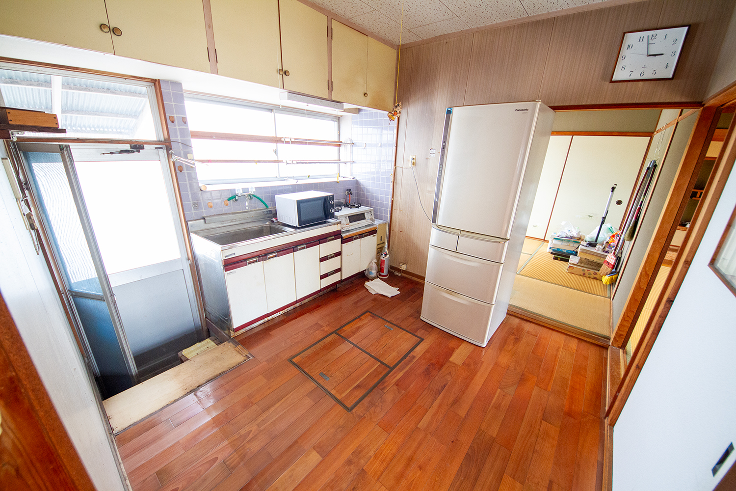 detached 菓子野町