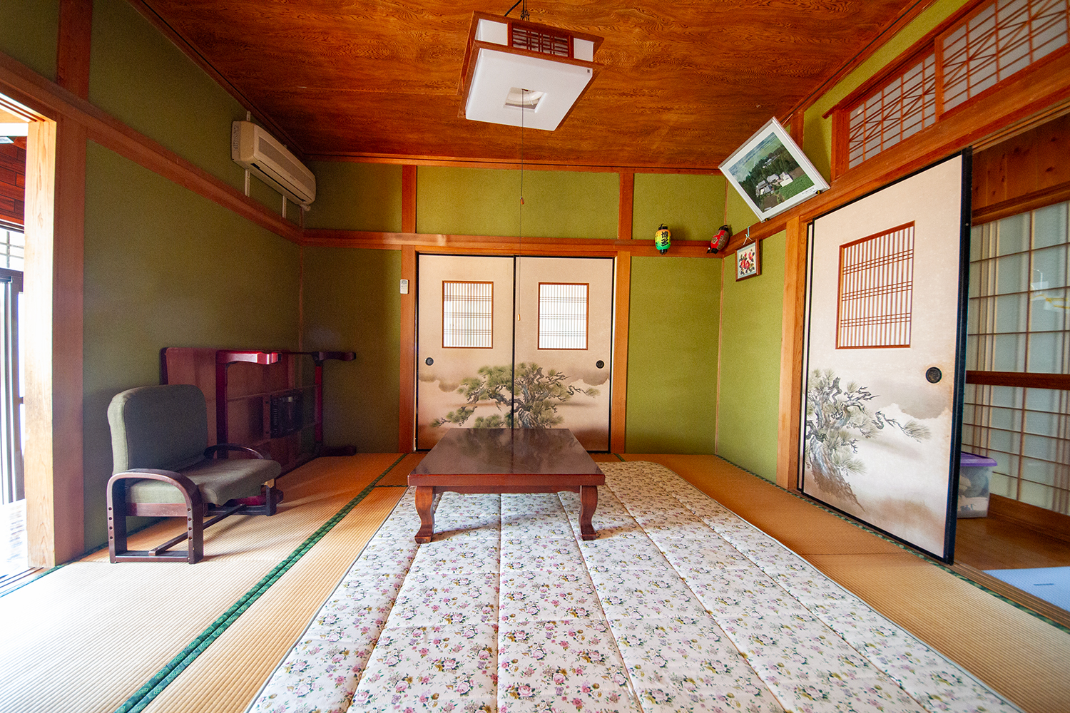 detached 野々美谷町
