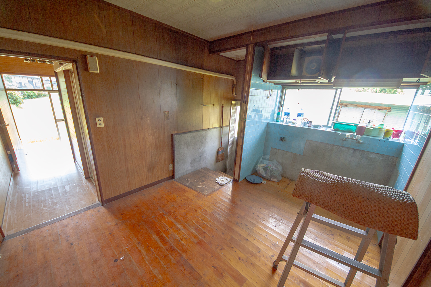 detached 下長飯町