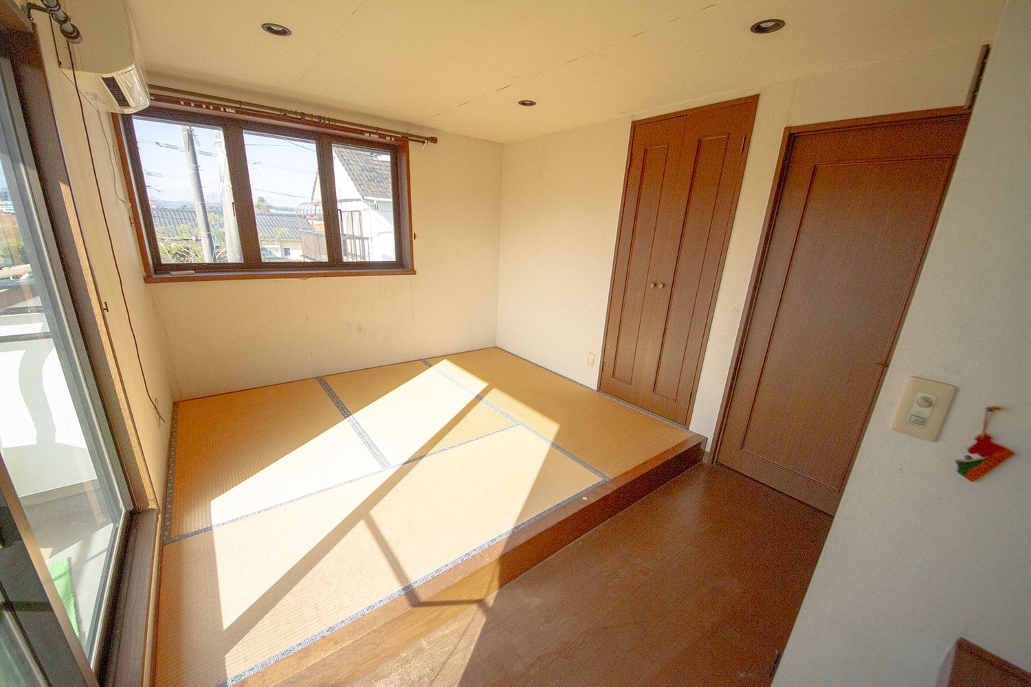 detached 下川東4丁目