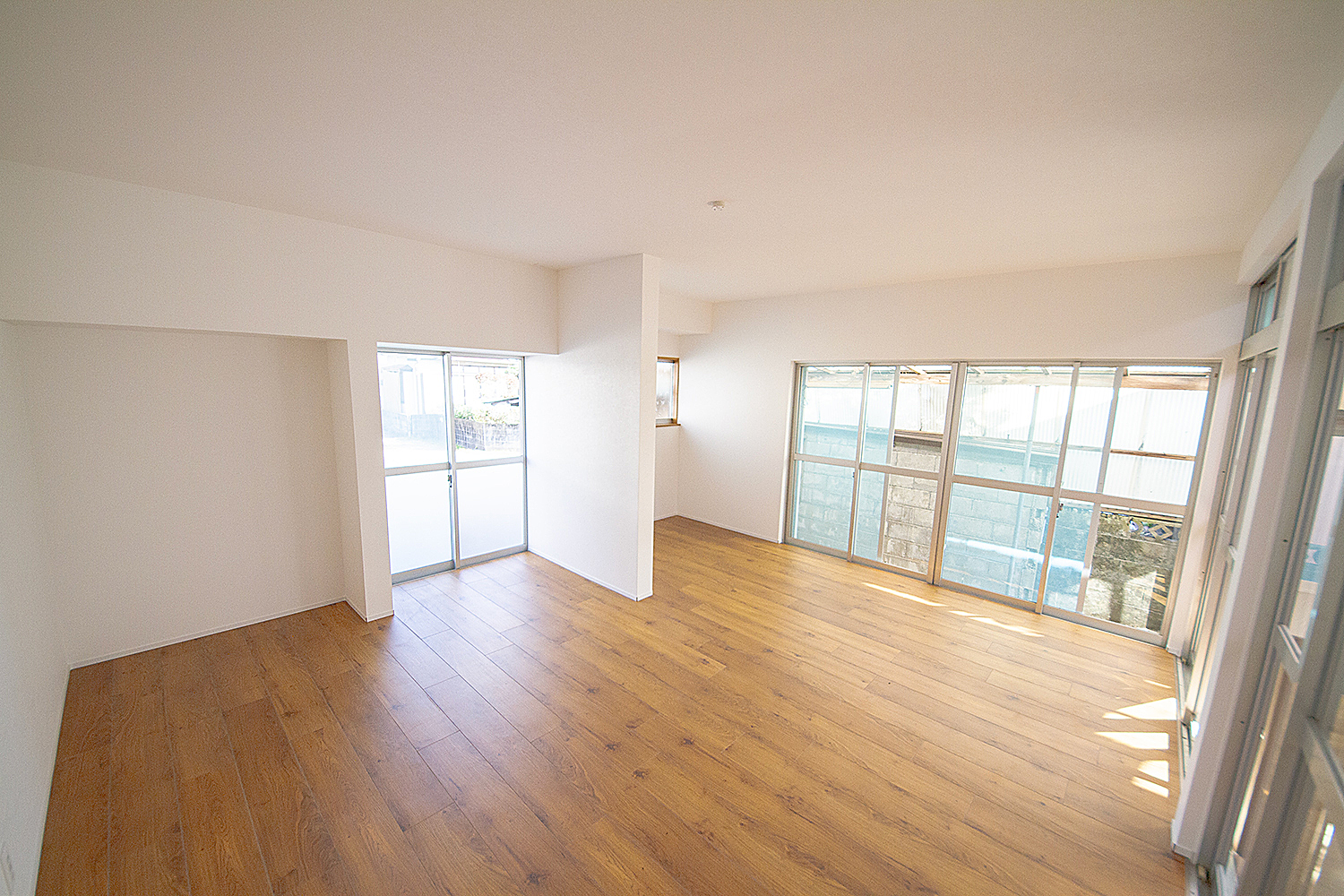 detached 菖蒲原町