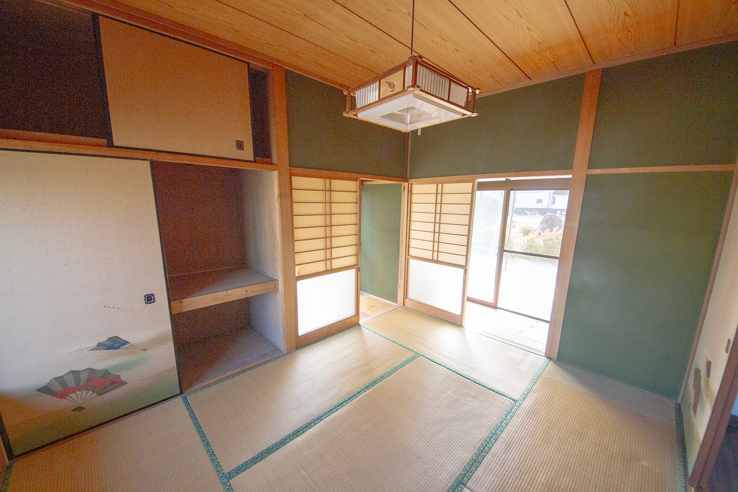 detached 安久町