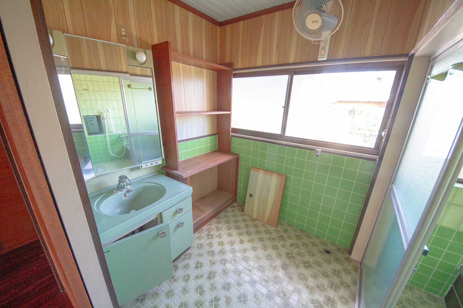 detached 安久町