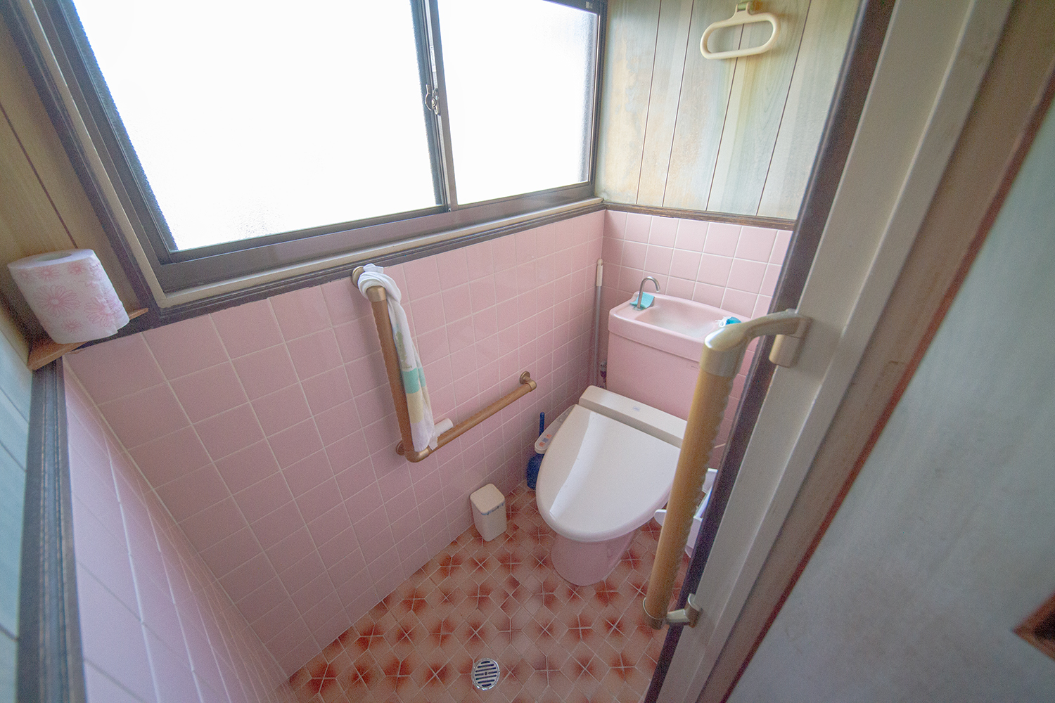 detached 安久町